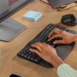 Logitech Wave Keys Graphite — In Use